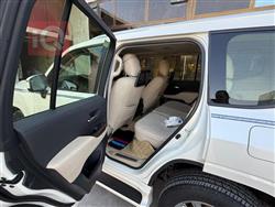 تۆیۆتا لاند کروزەر